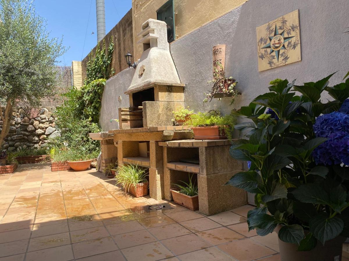 Apartamentos Playa Badalona Eksteriør billede