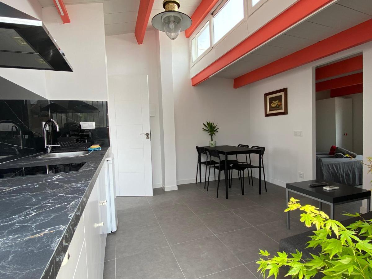 Apartamentos Playa Badalona Eksteriør billede