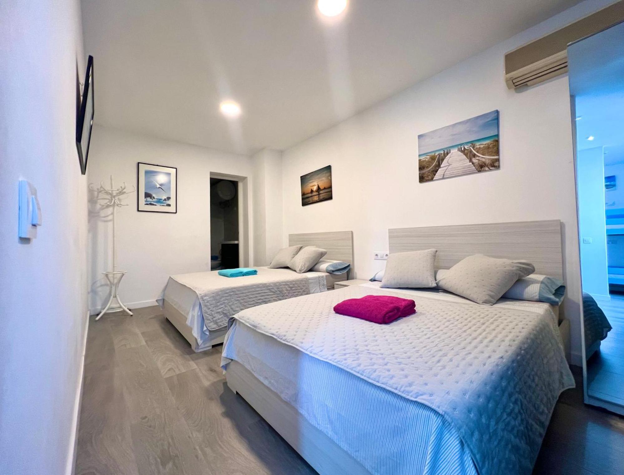 Apartamentos Playa Badalona Eksteriør billede