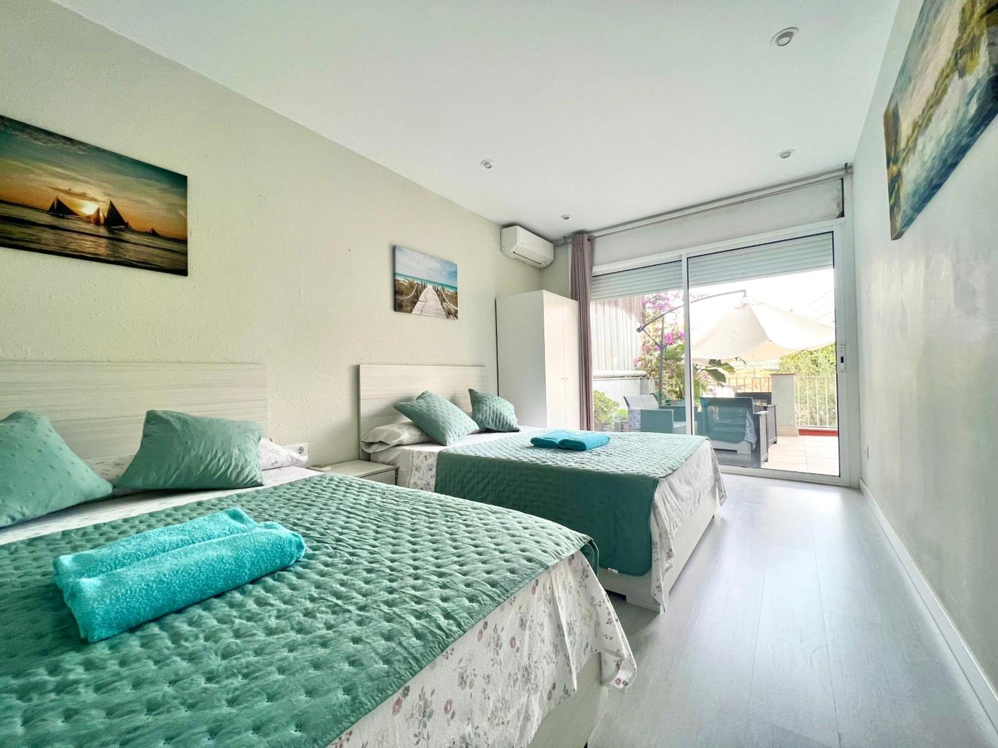 Apartamentos Playa Badalona Eksteriør billede