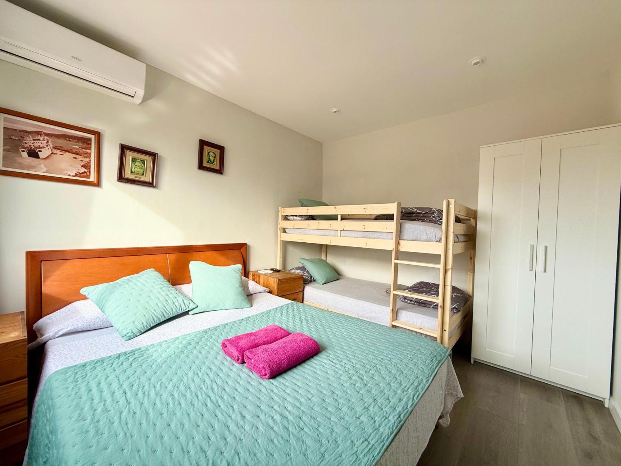 Apartamentos Playa Badalona Eksteriør billede